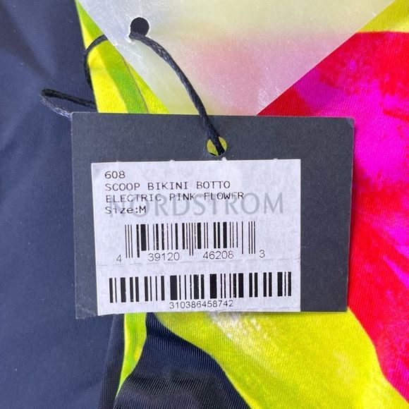 NEW Louisa Ballou Mini Ring Triangle Bikini Electric Pink Flower Medium - Picture 9 of 11